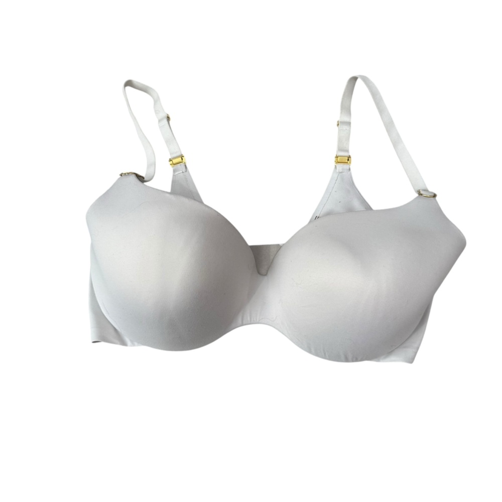 Victoria’s Secret Incredible White Lined Demi Bra 36DD